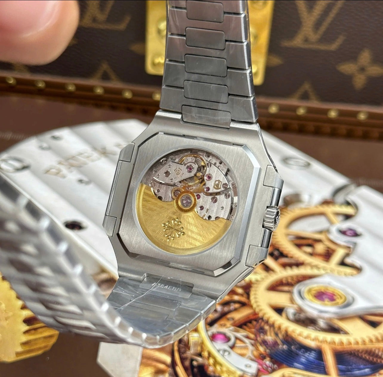 Patek Philippe Cubitus