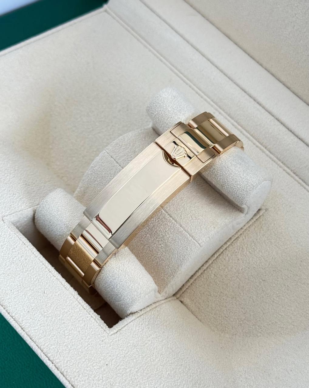 Rolex Submariner Date